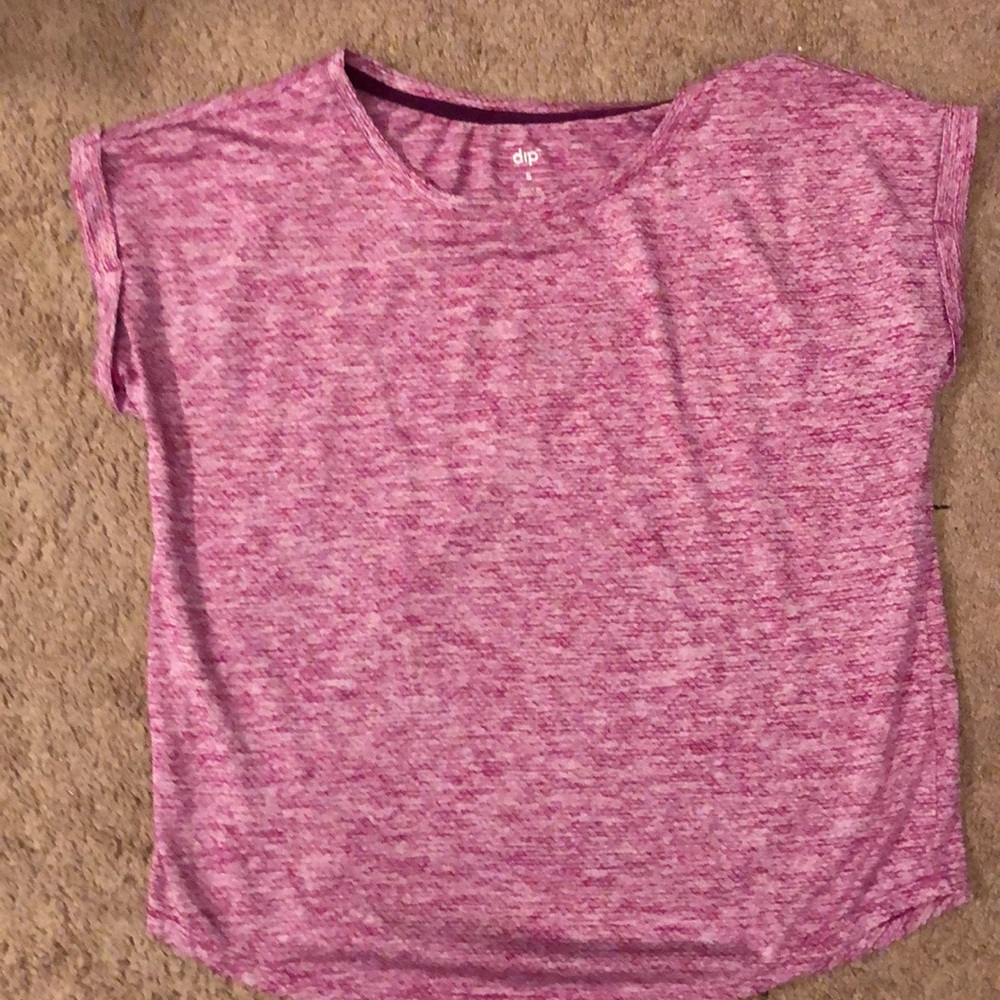 I’m selling a sporty shirt.